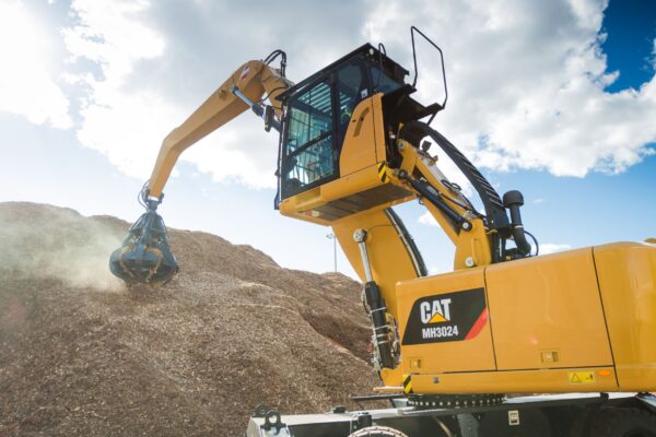 GSV520 5-Tine, 750-Liter Orange Peel Grapple - Image 3